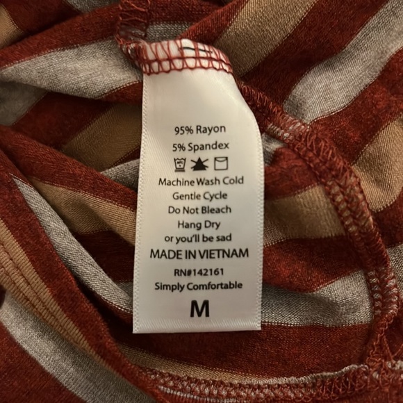 NWT Lularoe Julia dress in burgundy/tan/gray stripe. Size M. - Picture 6 of 6